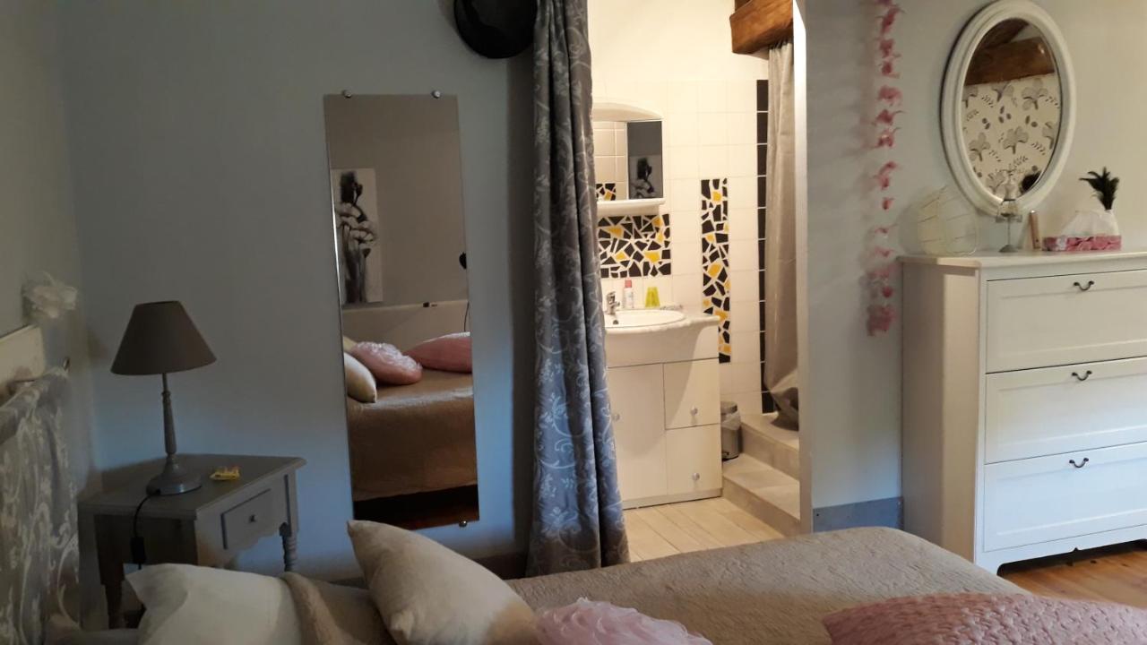 Chambres D'Hotes Du Bernes Nomdieu ภายนอก รูปภาพ